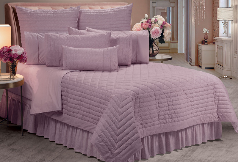 Bed Quilts, Comforters, and Duvets Pres Les